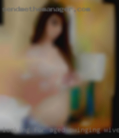 Looking for a  woman of any age or aged swinging wives race.