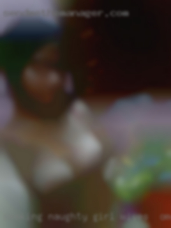 Seeking naughty girl for wives in Omaha Northeast intimate times.